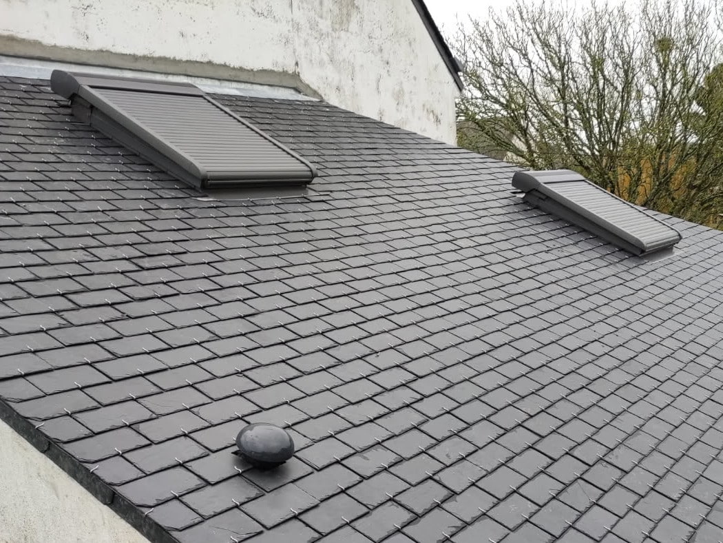 Pose de velux ACD couvreur-zingueur